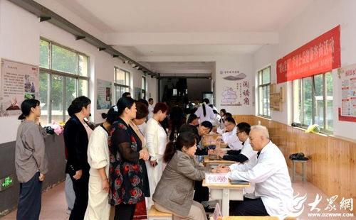 携手同心，服务民生 农工党市委会联合多部门开展“爱心发屋”学员公益健康与教育咨询活动